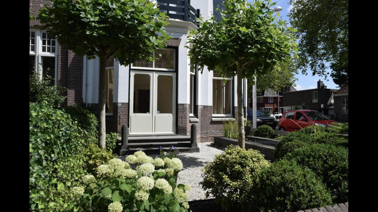 Romantische Stad Suite "Alora", Met Prive Parkeerplaats Алкмар Экстерьер фото